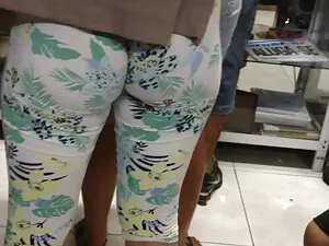 एक लड़की चूसने देसी  ...